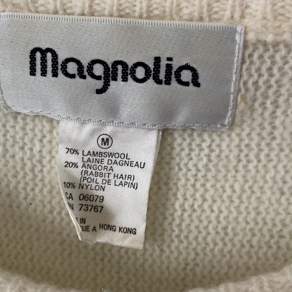 Magnolia lambs wool and angora sweater - Picture 4 of 5